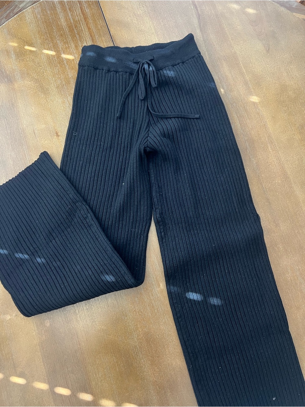 Thick Knit Capri Pants